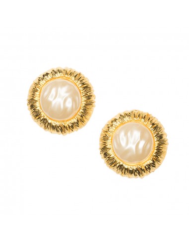 Pearl Button Clip Earrings Venez acheter